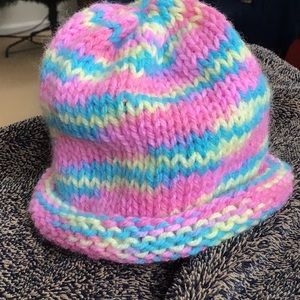Hand knit infant cap